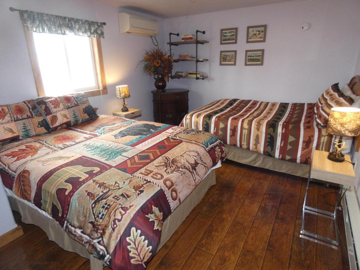 Yellowstone Motel - Adults Only - All Rooms Have Kitchens West Yellowstone Exterior photo